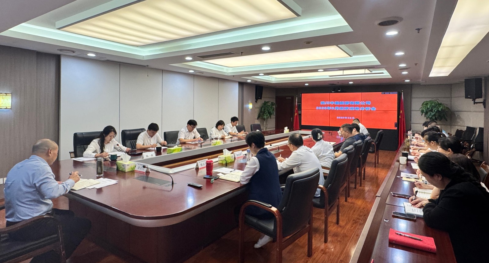 f7fdd9c0499cefbb583189f20d765593.jpg f7fdd9c0499cefbb583189f20d765593.jpg